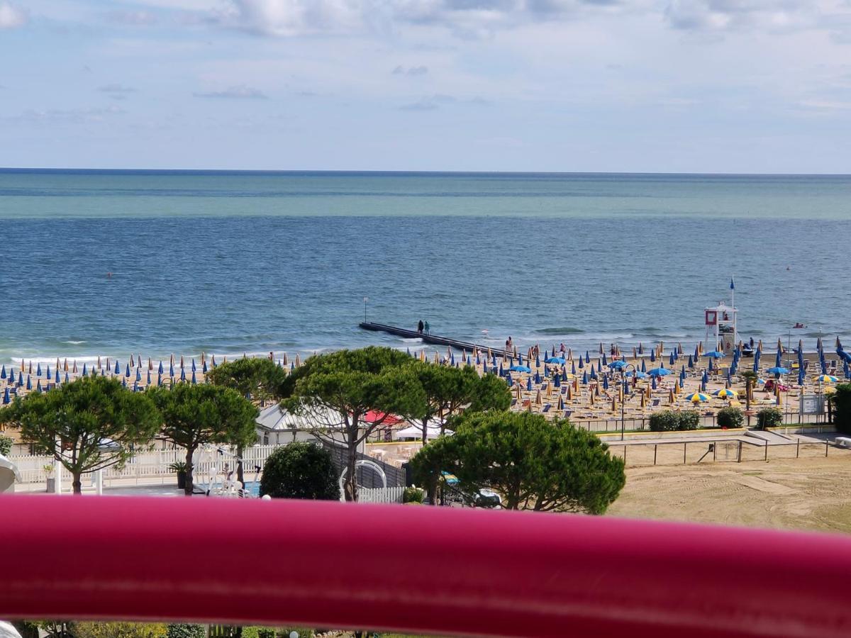 Hotel Coppe Jesolo ภายนอก รูปภาพ